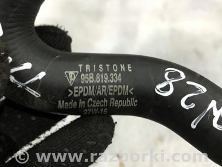 ФОТО Патрубок системы охлаждения для Porsche Macan I 95B +FL (13-18) Київ