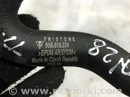 ФОТО Патрубок системы охлаждения для Porsche Macan I 95B +FL (13-18) Київ