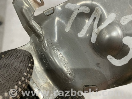 ФОТО Кронштейн для Audi (Ауди) A4 V B9 - 8W (2015-) Київ