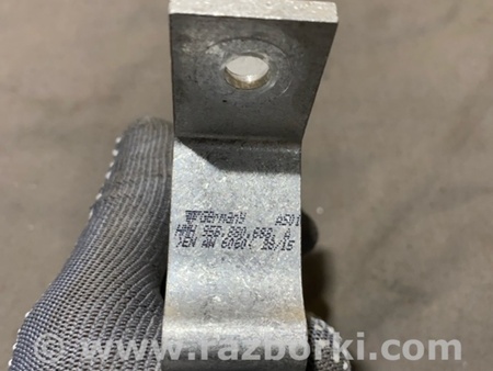 ФОТО Кронштейн для Porsche Macan I 95B +FL (13-18) Київ