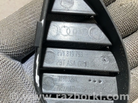 ФОТО Решетка вентиляционная для Audi (Ауди) A3 III 8V (12-20) Київ