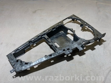 ФОТО Кронштейн для Audi (Ауди) A4 V B9 - 8W (2015-) Київ