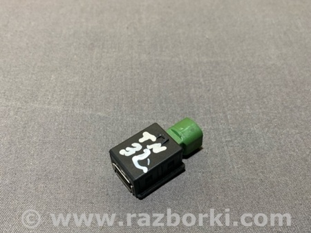 ФОТО Розетка для Audi (Ауди) A4 V B9 - 8W (2015-) Київ