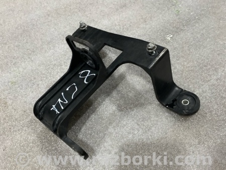 ФОТО Кронштейн для Porsche Macan I 95B +FL (13-18) Київ