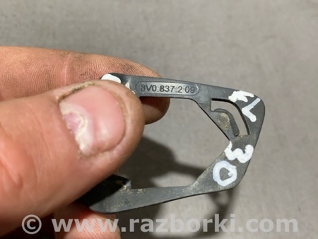 ФОТО Накладка наружной ручки двери для Audi (Ауди) A3 III 8V (12-20) Київ