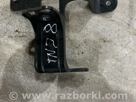 ФОТО Кронштейн для Porsche Macan I 95B +FL (13-18) Київ