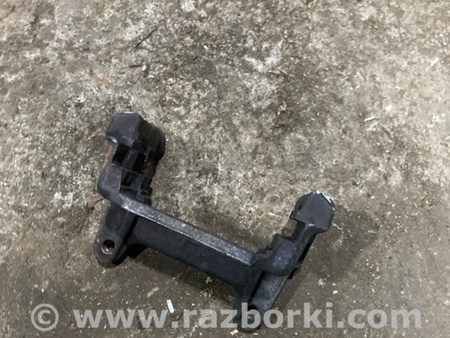 ФОТО Скоба суппорта для Audi (Ауди) A4 V B9 - 8W (2015-) Київ