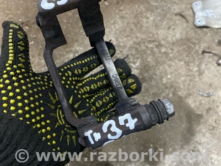 ФОТО Скоба суппорта для Audi (Ауди) A4 V B9 - 8W (2015-) Київ