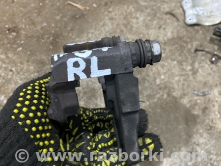 ФОТО Скоба суппорта для Audi (Ауди) A4 V B9 - 8W (2015-) Київ