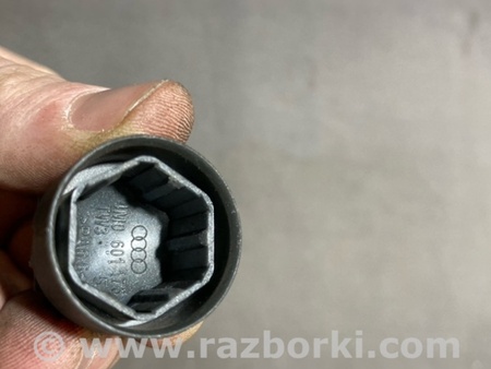 ФОТО Заглушка колесного диска для Audi (Ауди) A4 V B9 - 8W (2015-) Київ