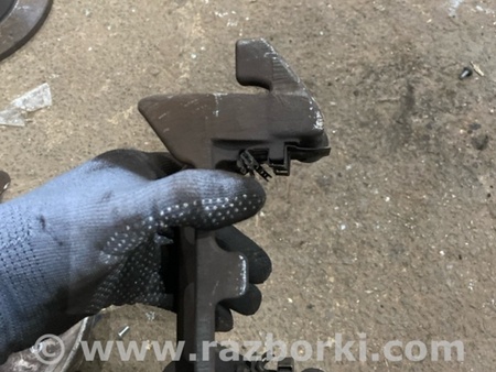 ФОТО Скоба суппорта для Audi (Ауди) A6 C7 4G (11-18) Київ