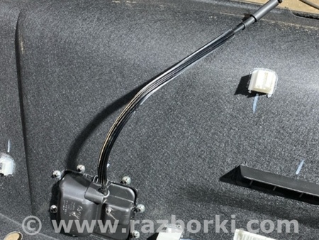 ФОТО Обшивка крышки багажника для Audi (Ауди) A8 III D4 4H (09-17) Київ