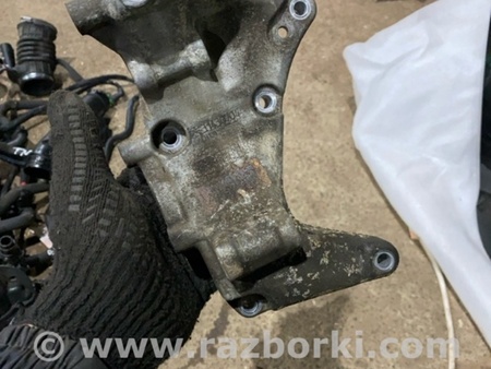 ФОТО Кронштейн для Volvo XC90 II SPA (2015-) Київ