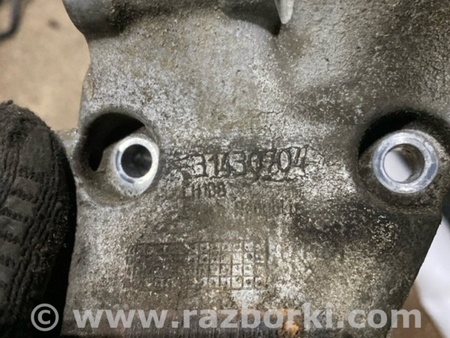 ФОТО Кронштейн для Volvo XC90 II SPA (2015-) Київ