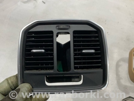 ФОТО Воздуховод печки для Porsche Macan I 95B +FL (13-18) Київ