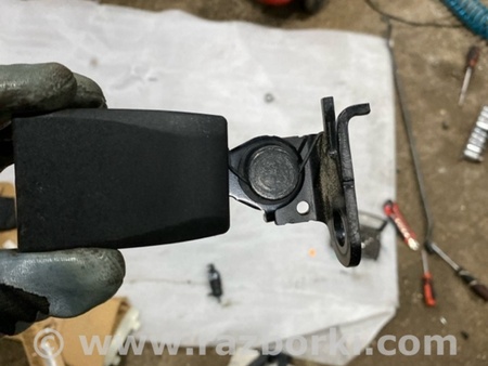 ФОТО Замок ремня безопасности для Porsche Macan I 95B +FL (13-18) Київ