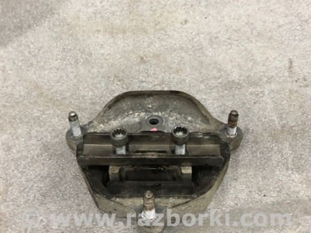 ФОТО Кронштейн для Porsche Macan I 95B +FL (13-18) Київ