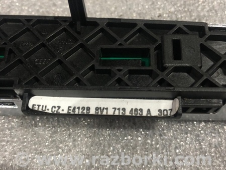 ФОТО Накладка центральной консоли для Audi (Ауди) A3 III 8V (12-20) Київ