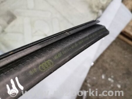 ФОТО Уплотнительная резинка боковой двери для Audi (Ауди) A3 III 8V (12-20) Київ