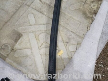 ФОТО Уплотнительная резинка боковой двери для Audi (Ауди) A3 III 8V (12-20) Київ