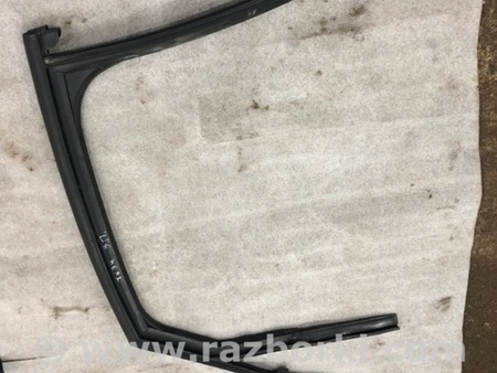 ФОТО Уплотнительная резинка боковой двери для Audi (Ауди) A6 C7 4G (11-18) Київ