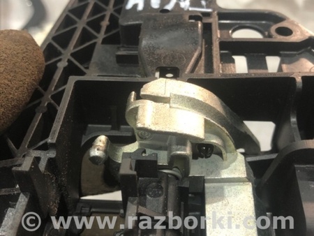 ФОТО Кронштейн замка двери для Audi (Ауди) A6 C7 4G (11-18) Київ