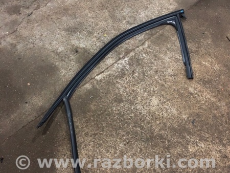 ФОТО Уплотнительная резинка для Audi (Ауди) A3 III 8V (12-20) Київ