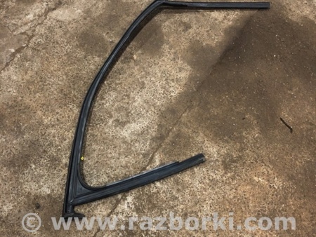 ФОТО Уплотнительная резинка для Audi (Ауди) A3 III 8V (12-20) Київ