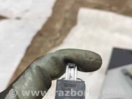 ФОТО Плафон подсветки салона для Audi (Ауди) A3 III 8V (12-20) Київ