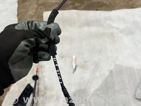 ФОТО Трос замка двери для Audi (Ауди) A8 III D4 4H (09-17) Київ