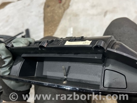 ФОТО Бардачок для Audi (Ауди) A8 III D4 4H (09-17) Київ