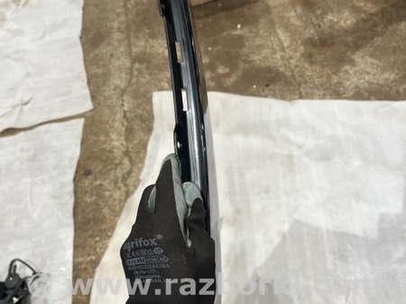 ФОТО Направляющая стекла двери для Audi (Ауди) A8 III D4 4H (09-17) Київ