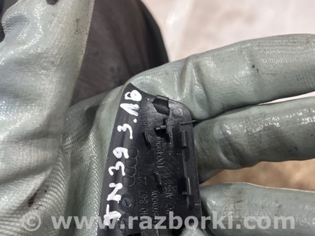 ФОТО пластик двери для Audi (Ауди) A8 III D4 4H (09-17) Київ