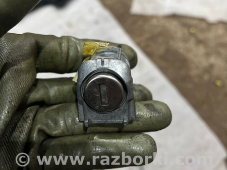 ФОТО Замок боковой двери для Audi (Ауди) A8 III D4 4H (09-17) Київ