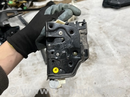 ФОТО Замок боковой двери для Audi (Ауди) A6 C7 4G (11-18) Київ