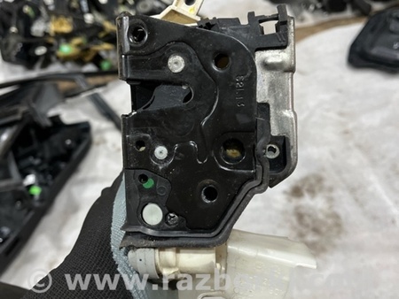 ФОТО Замок боковой двери для Audi (Ауди) A6 C7 4G (11-18) Київ