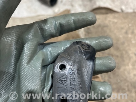 ФОТО Крепление амортизатора для Porsche Cayenne II 958 E2/92A (10-14) Київ