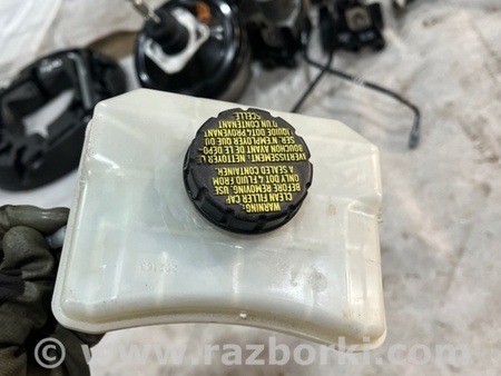 ФОТО Бачок для тормозной жидкости для Audi (Ауди) A4 V B9 - 8W (2015-) Київ