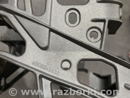 ФОТО Кронштейн для Audi (Ауди) A6 C7 4G (11-18) Київ