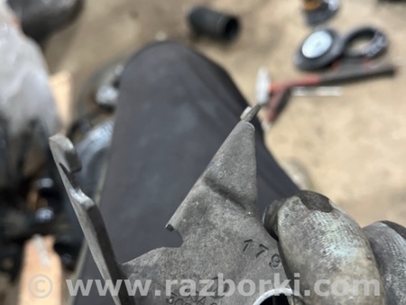 ФОТО Кронштейн для Volkswagen Atlas/Teramont I +1 рест (17-23) Київ