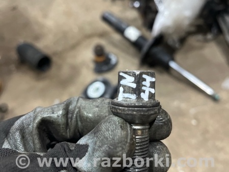 ФОТО Болт колесный для Volkswagen Atlas/Teramont I +1 рест (17-23) Київ