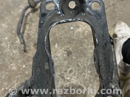 ФОТО Кронштейн для Volkswagen Atlas/Teramont I +1 рест (17-23) Київ