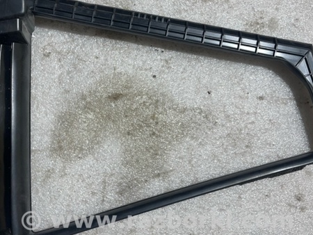 ФОТО Уплотнитель стекла двери для Subaru Crosstrek 3 GU (2022-) Київ