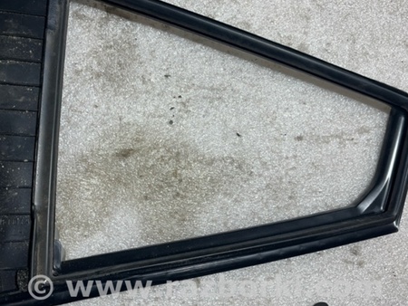 ФОТО Уплотнитель стекла двери для Subaru Crosstrek 3 GU (2022-) Київ