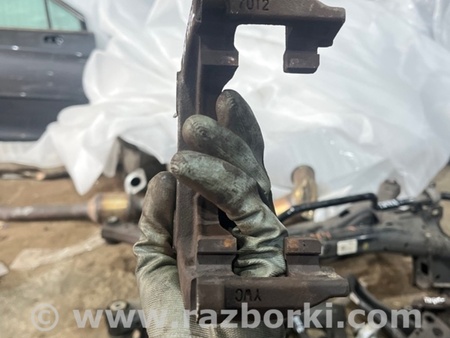 ФОТО Скоба суппорта для Volkswagen Atlas/Teramont I +1 рест (17-23) Київ