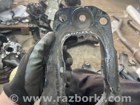 ФОТО Кронштейн для Volkswagen Atlas/Teramont I +1 рест (17-23) Київ