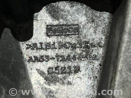 ФОТО Кронштейн для Ford Explorer V U502 (10-19) Київ