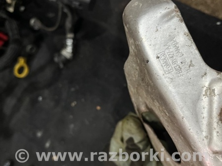 ФОТО Кронштейн для Ford Explorer V U502 (10-19) Київ