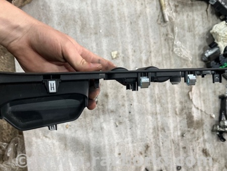 ФОТО пластик двери для Ford Explorer V U502 (10-19) Київ