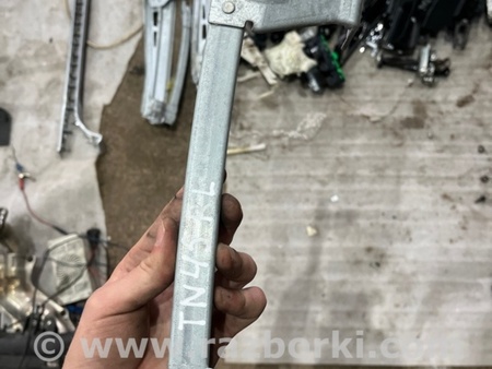 ФОТО Направляющая стекла двери для Ford Explorer V U502 (10-19) Київ